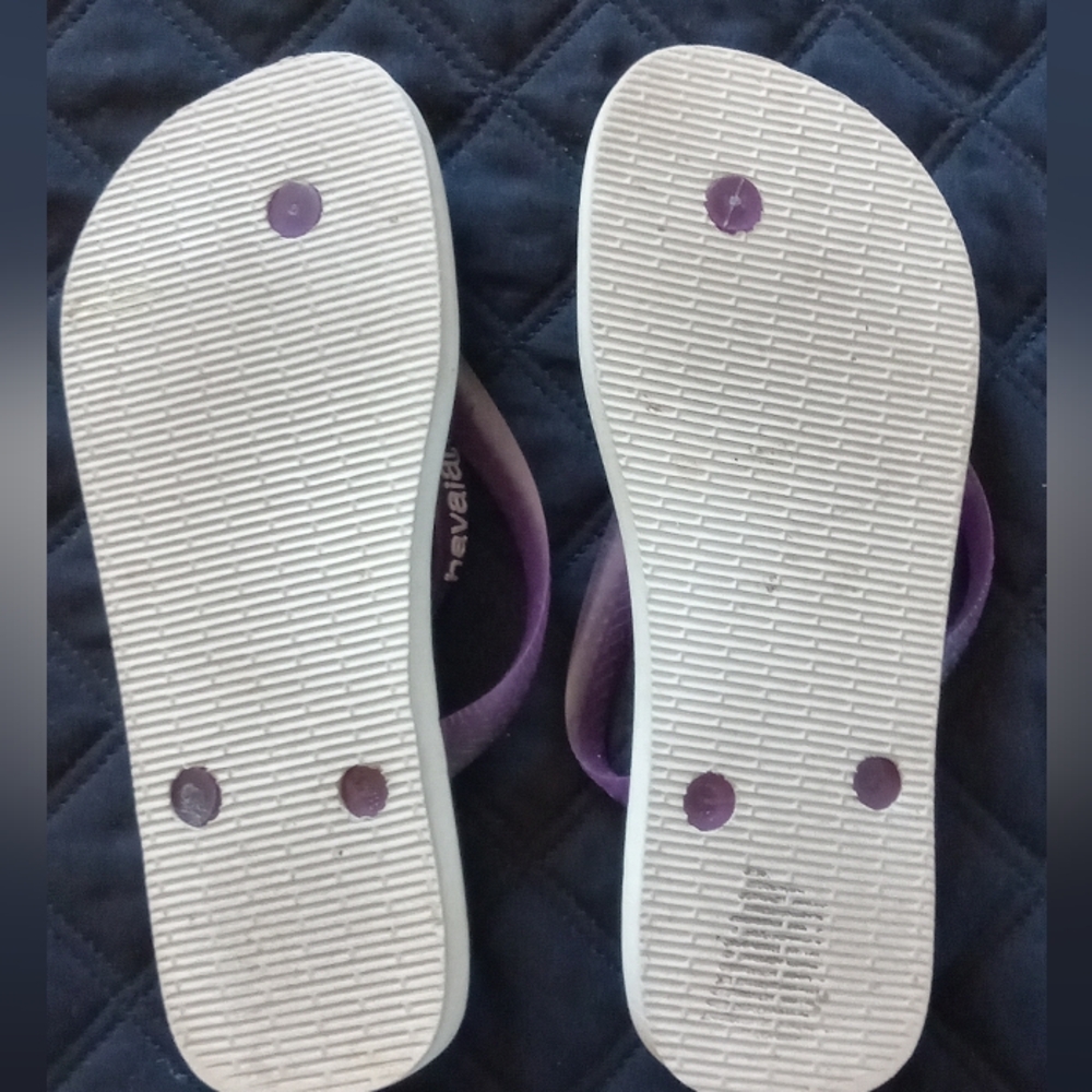 Havaianas Ocean Blue Flip Flops - Picture 2 of 3